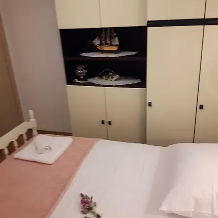 Stipe Apartment *